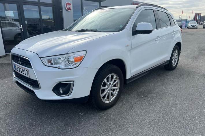 Hvid Mitsubishi ASX fra 2014