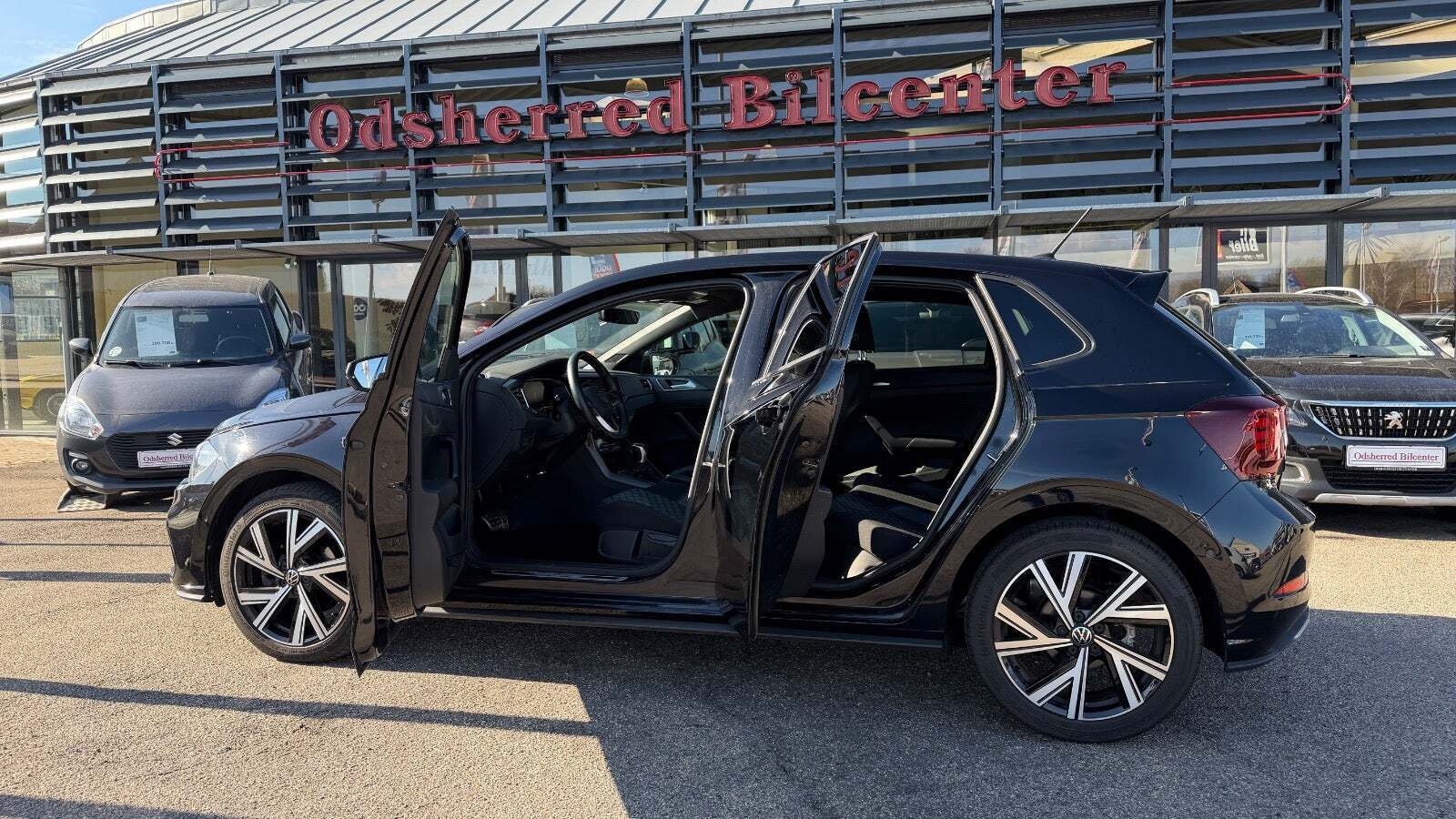 Sort VW Polo fra 2022