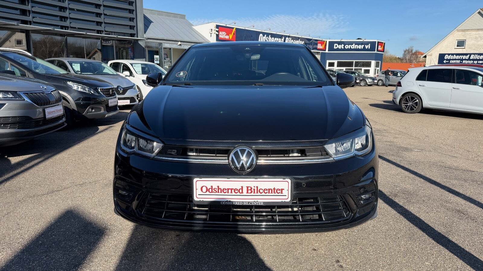 Sort VW Polo fra 2022