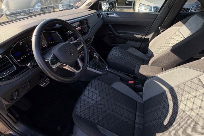 Sort VW Polo fra 2022