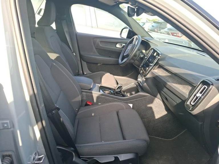 Volvo XC40 Recharge Extended Range Core 252HK 5d Aut.