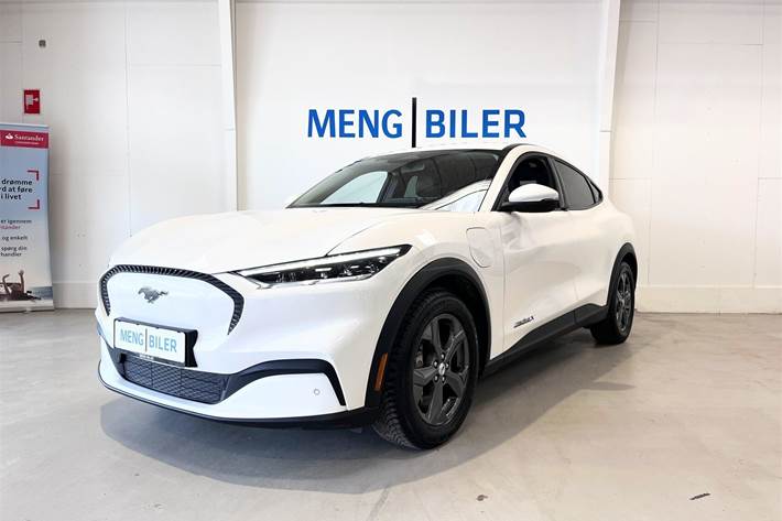 Hvid Ford Mustang Mach-E fra 2022