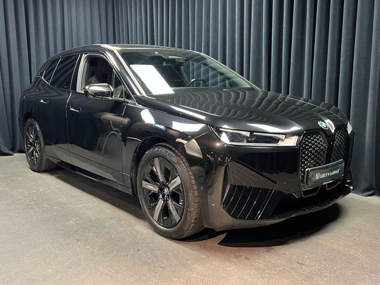 BMW iX 40 EL XDrive 326HK 5d Aut.