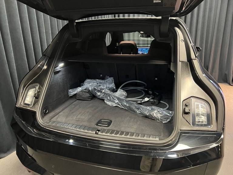 BMW iX 40 EL XDrive 326HK 5d Aut.