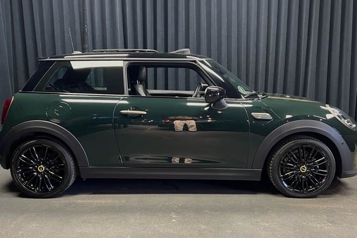 Grøn Mini Cooper fra 2022
