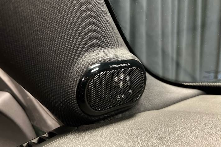 Grøn Mini Cooper fra 2022