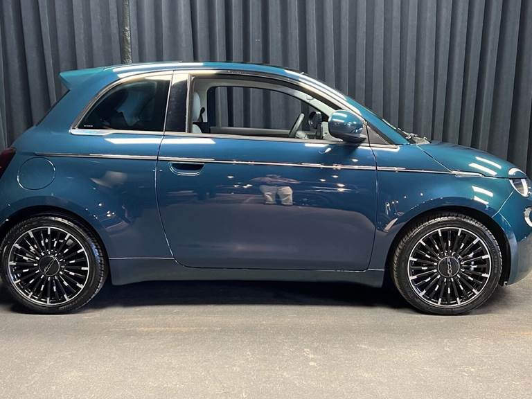 Fiat 500e EL Icon Plus 118HK 3d Aut.