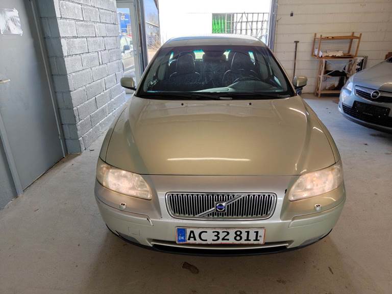 Volvo V70 2,4 140 Momentum