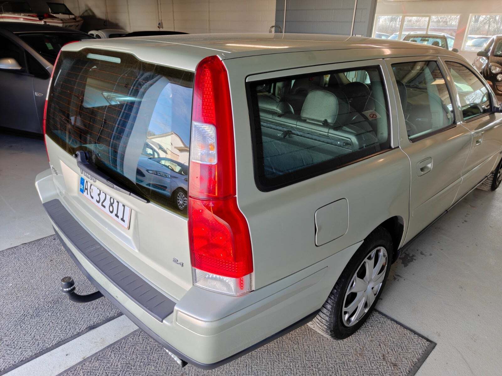 Volvo V70 2,4 140 Momentum