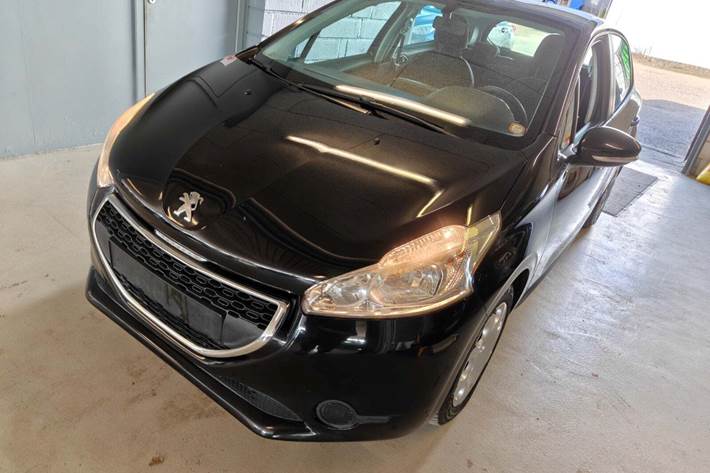 undefined Peugeot 208 fra 2014