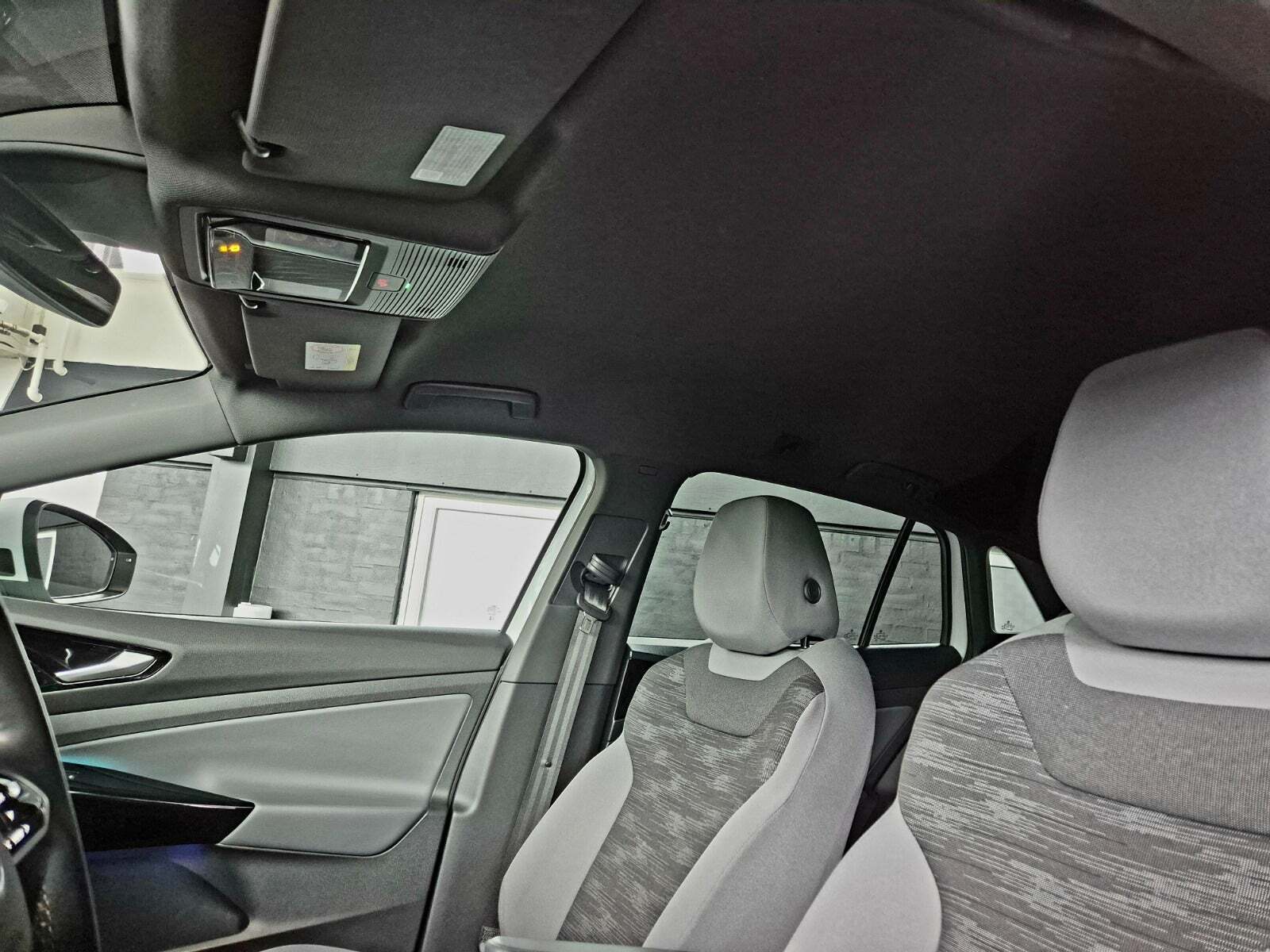 Hvid VW ID.4 fra 2023