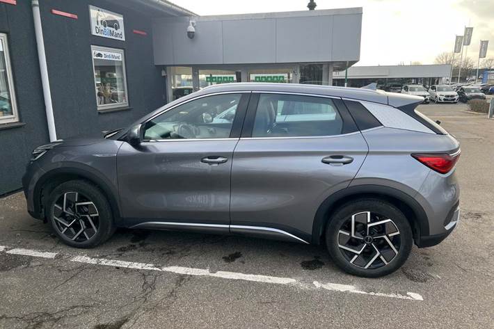 Grøn BYD Atto 3 fra 2023
