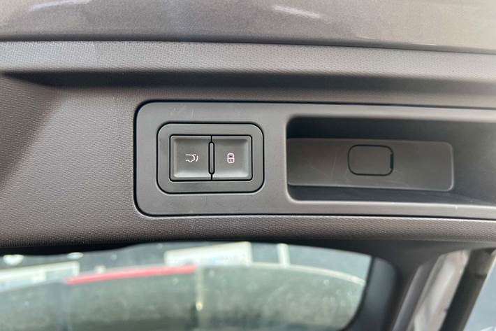 Grøn BYD Atto 3 fra 2023