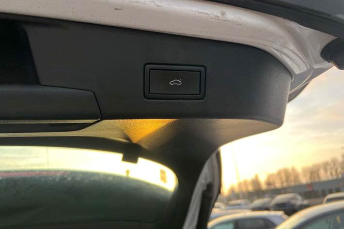 Hvid VW ID.4 fra 2023