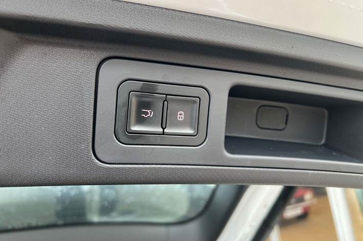 Grøn BYD Atto 3 fra 2023