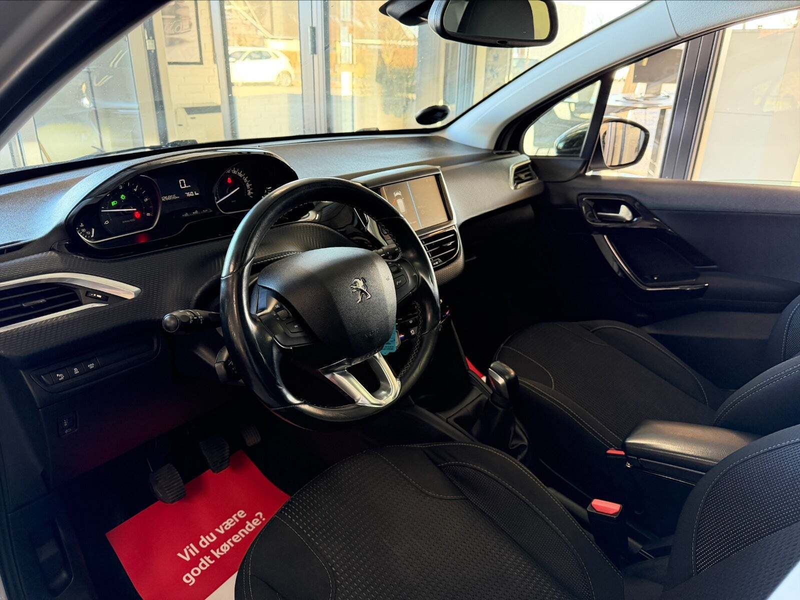 Peugeot 208 1,6 BlueHDi 100 Allure Sky