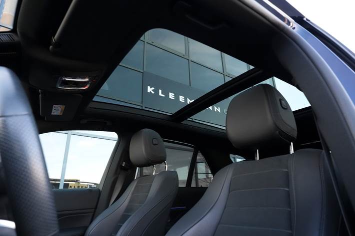 Blå Mercedes GLE350 de fra 2022