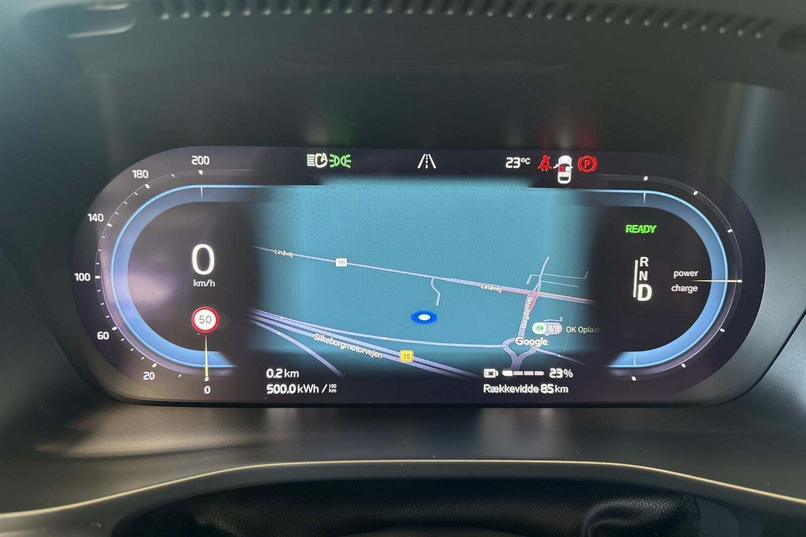 Sort Volvo XC40 fra 2022