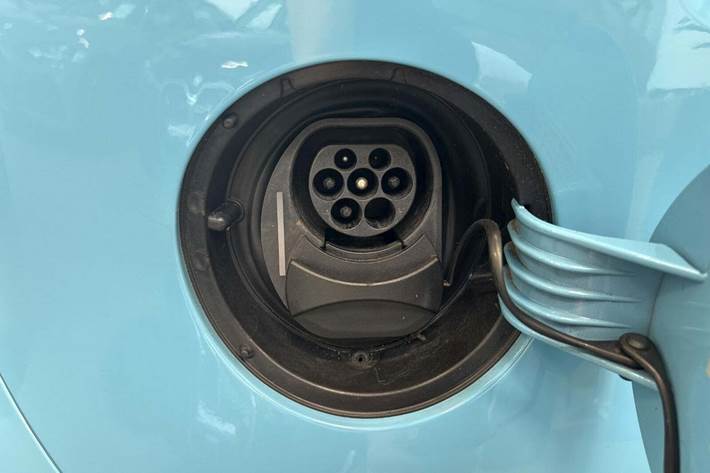 Blå VW E-UP! fra 2022