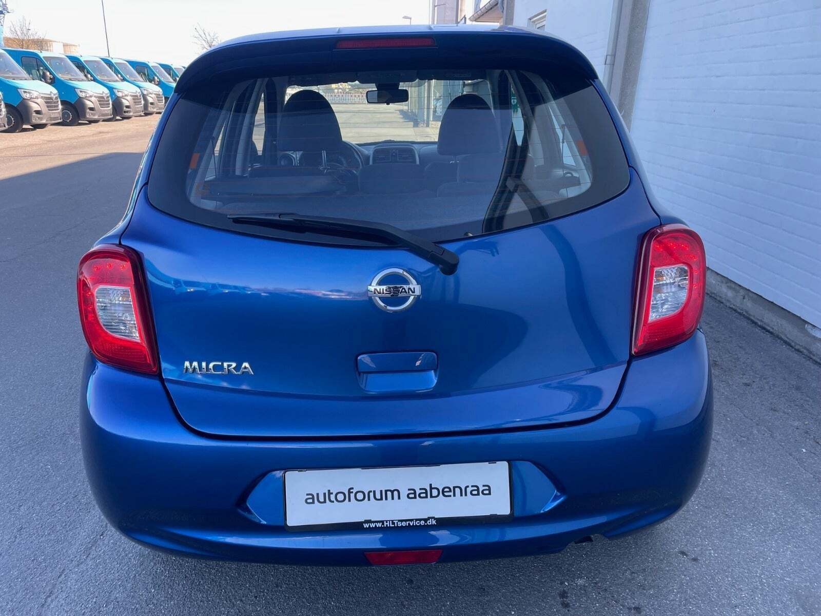 Blå Nissan Micra fra 2017