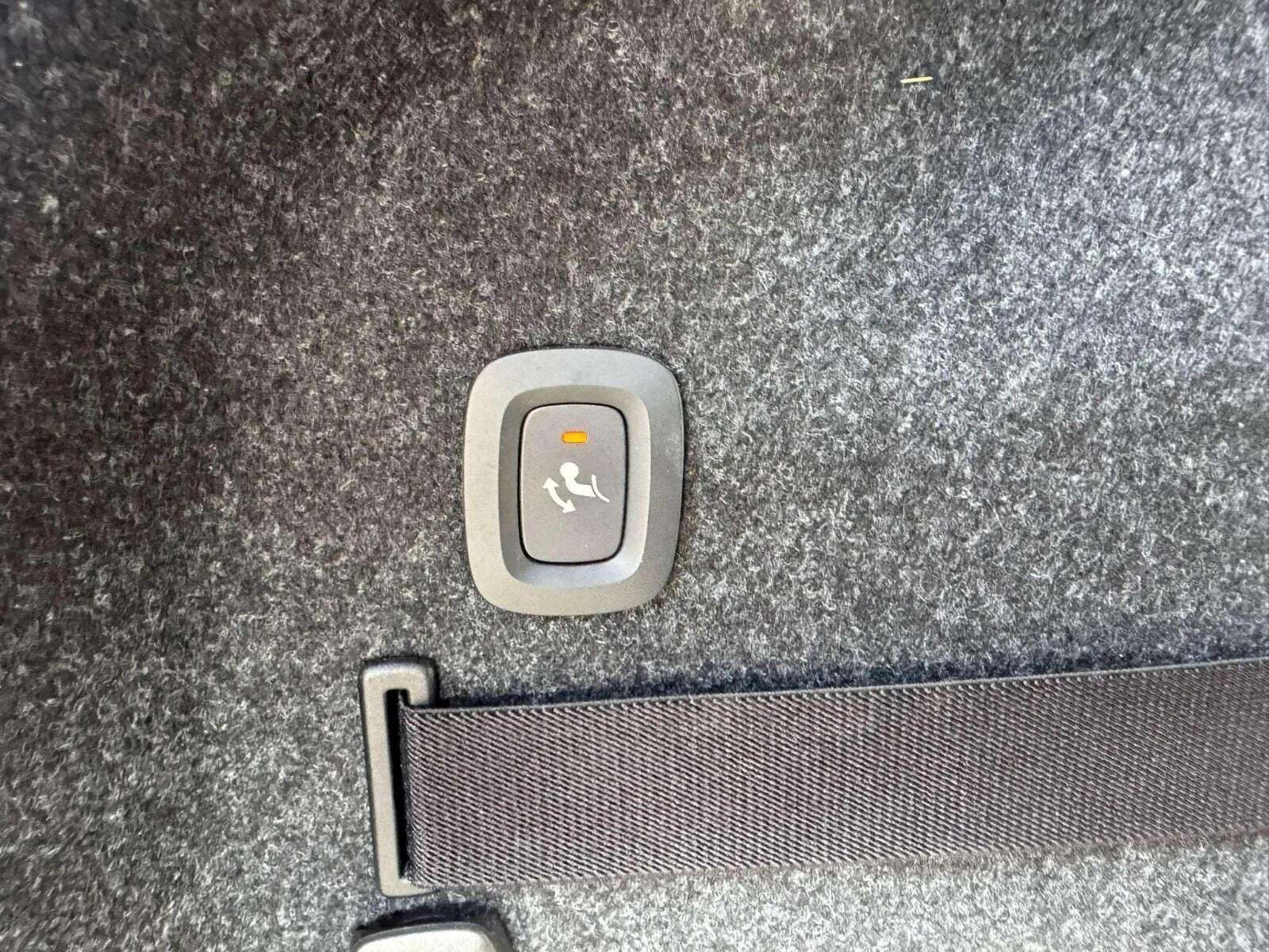 Hvid Polestar 2 fra 2021