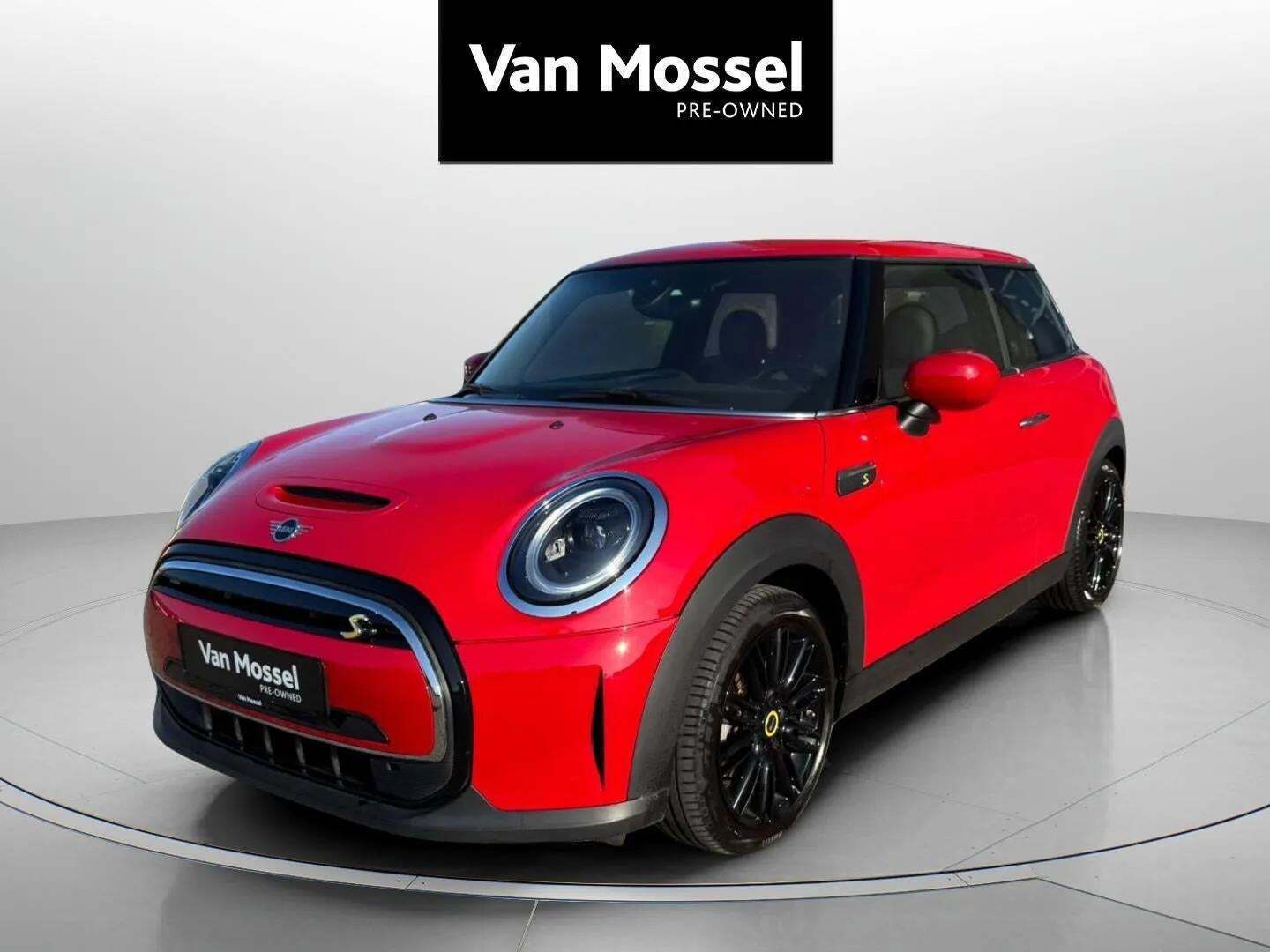 Mini Cooper SE Younique Trim