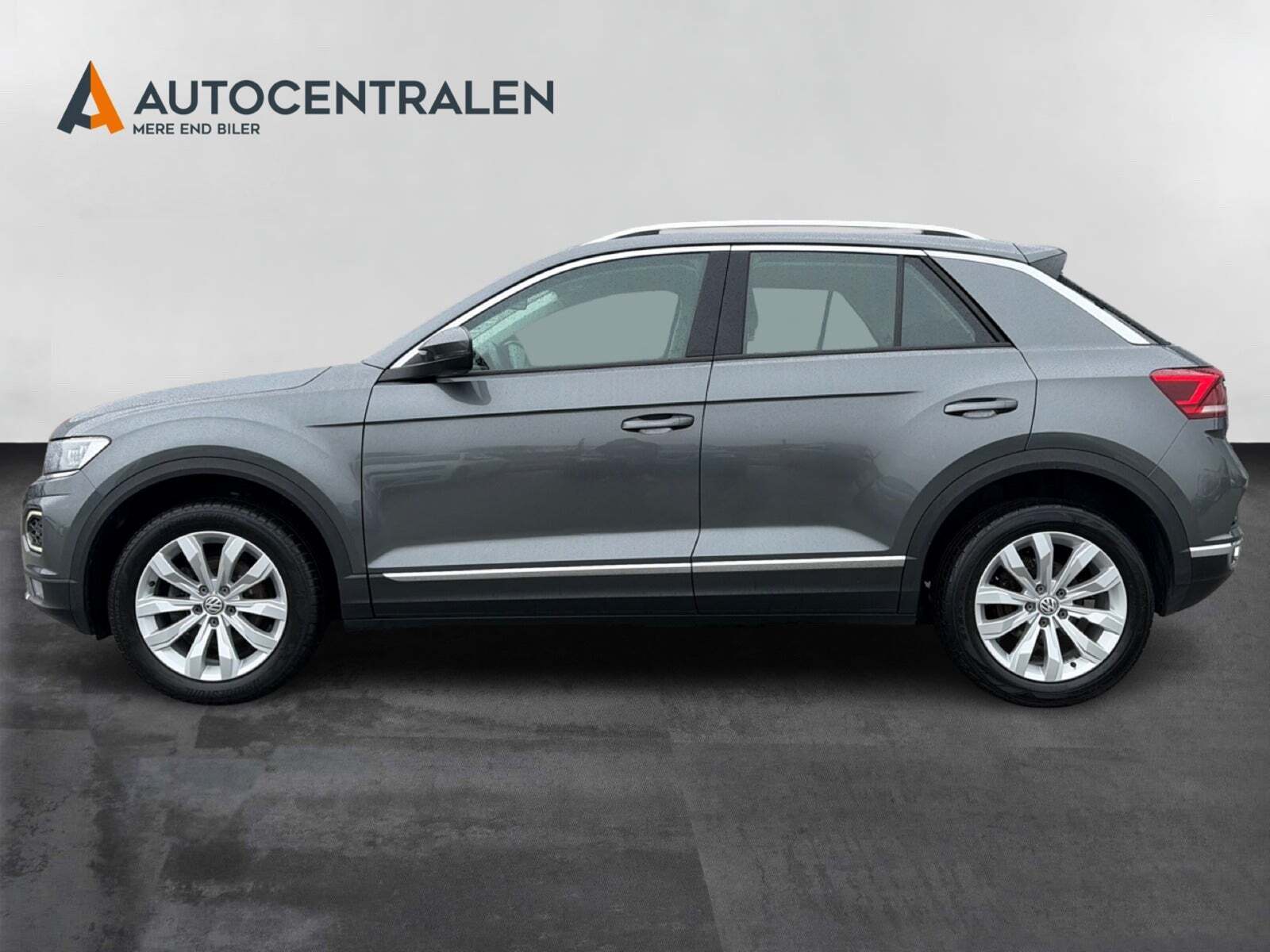 Grå VW T-Roc fra 2020