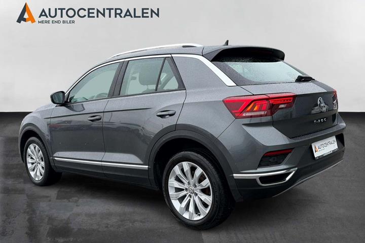 Grå VW T-Roc fra 2020