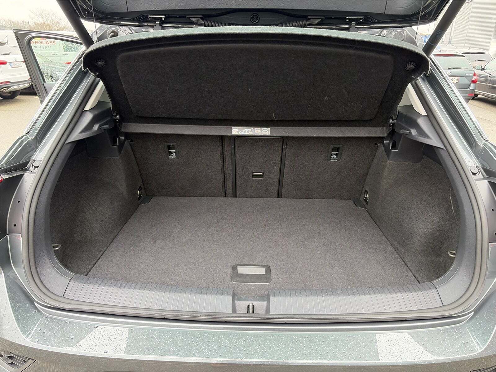 Grå VW T-Roc fra 2020