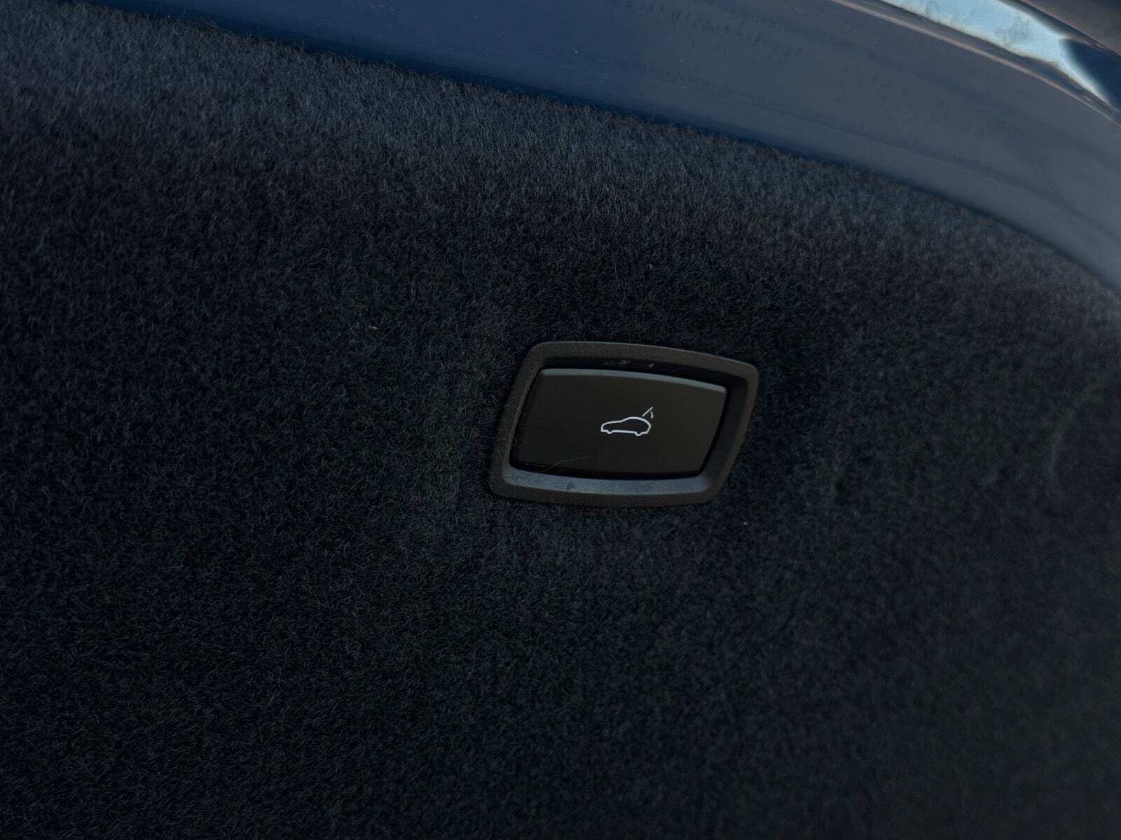 undefined Porsche Taycan fra 2023