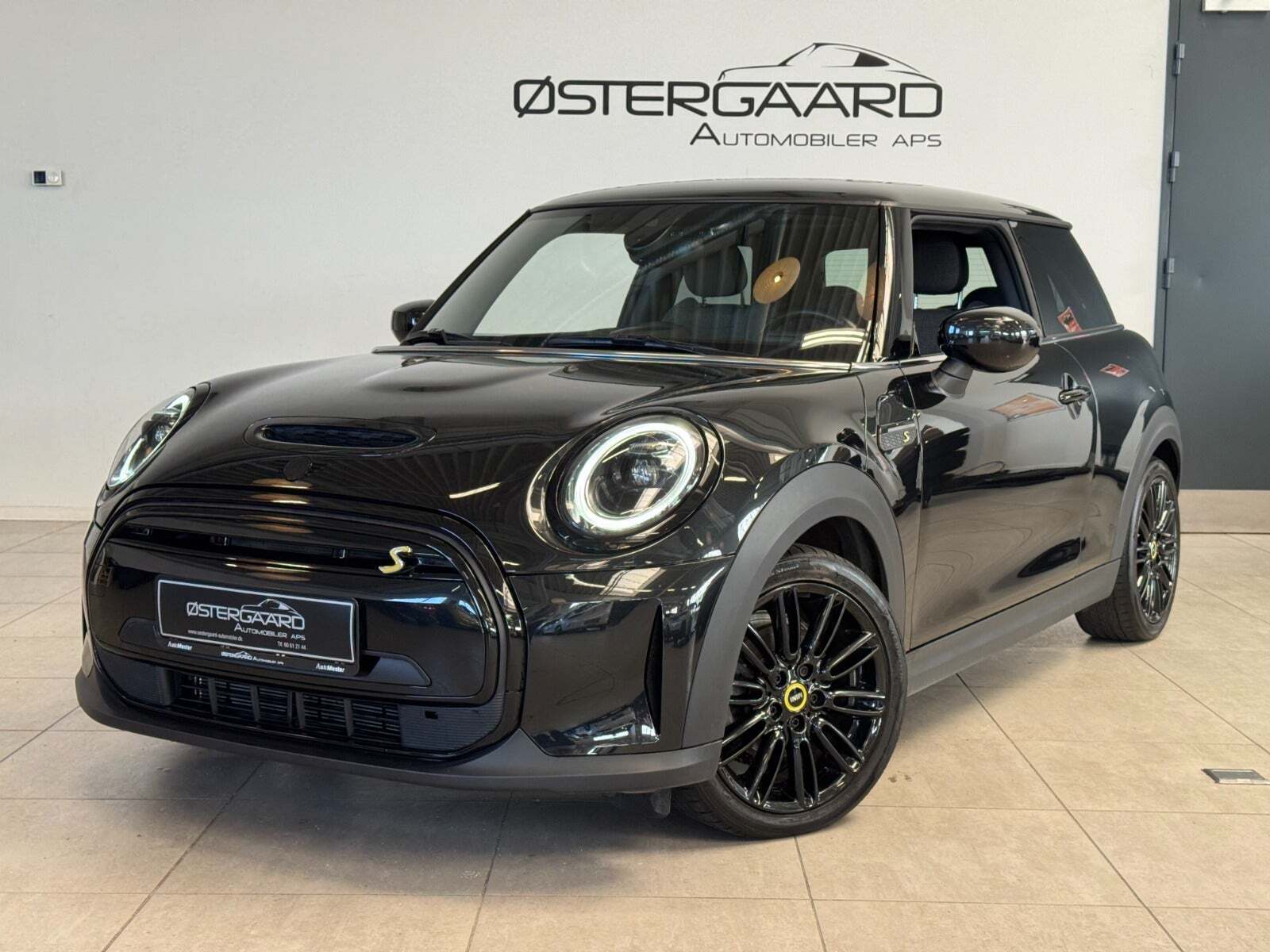 Mini Cooper SE Classic Trim