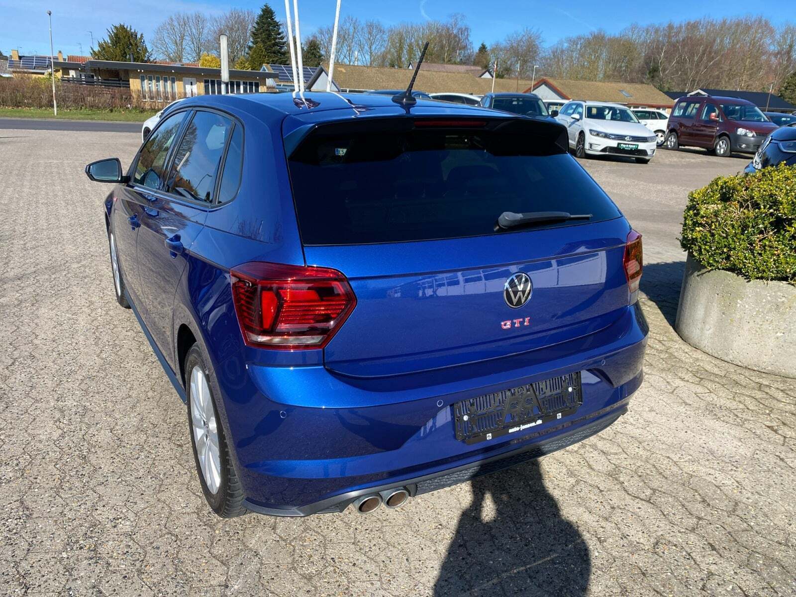 Blå VW Polo fra 2021