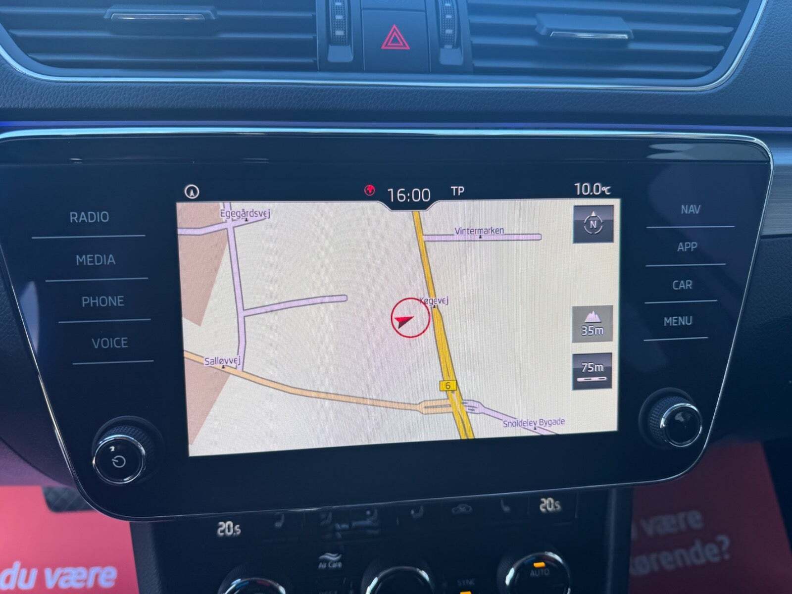 Sølv Skoda Superb fra 2019