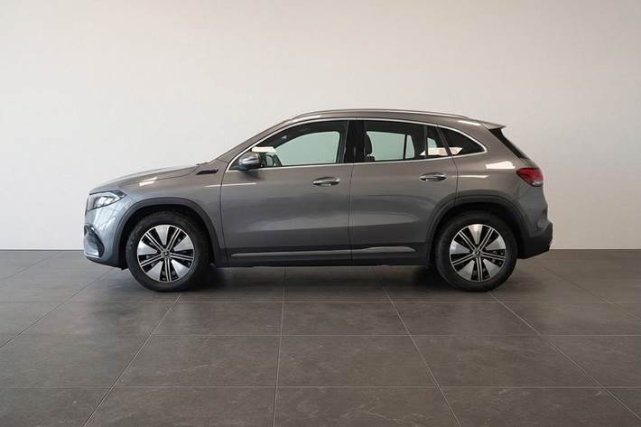 Grå Mercedes EQA 250 fra 2021