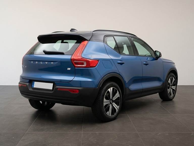 Volvo XC40 P6 Recharge Core 231HK 5d Aut.