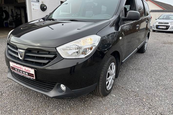 Sort Dacia Lodgy fra 2017