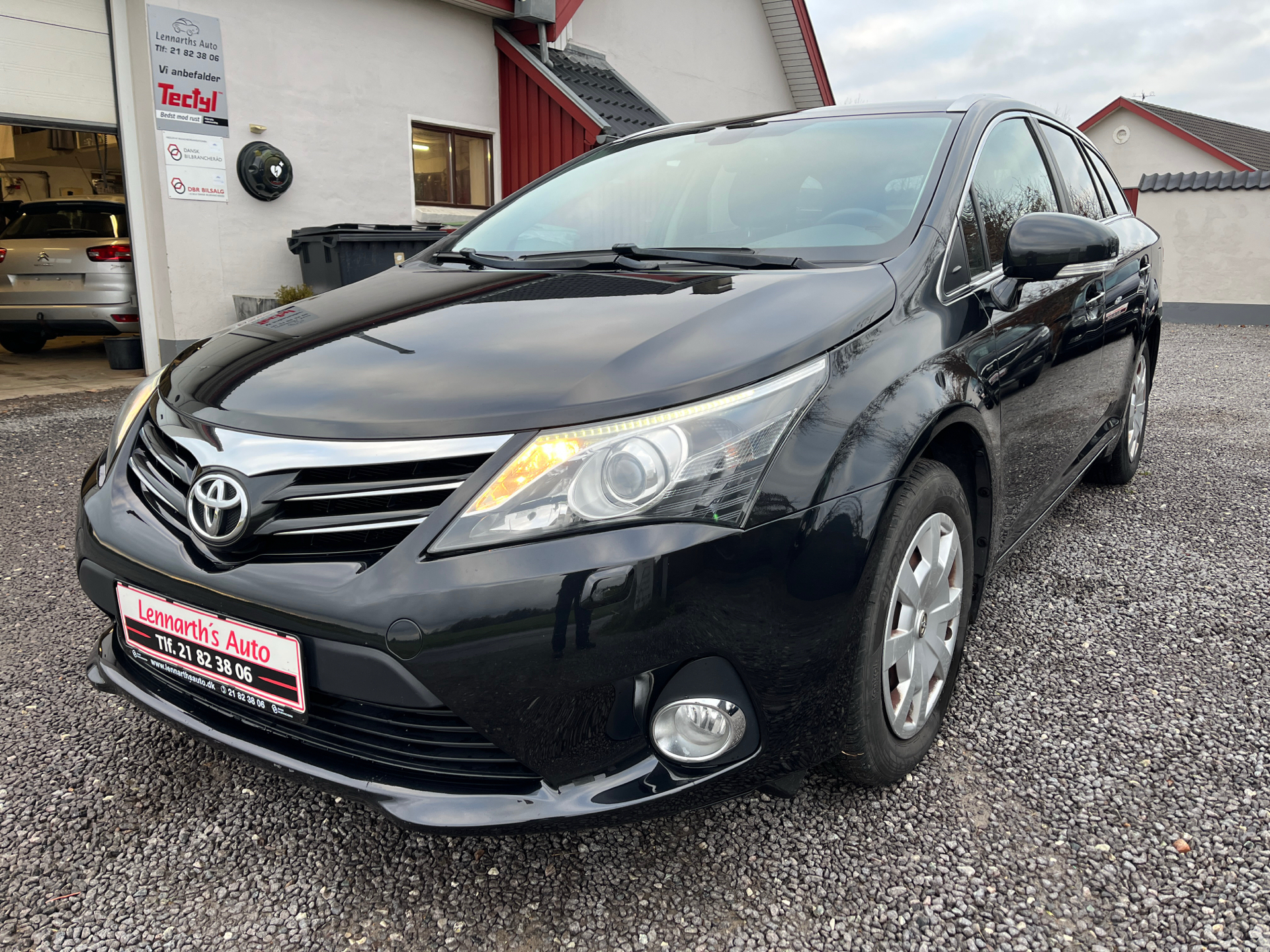 Toyota Avensis 1,8 Touring Sports VVT-I T2 Premium 147HK Stc 6g