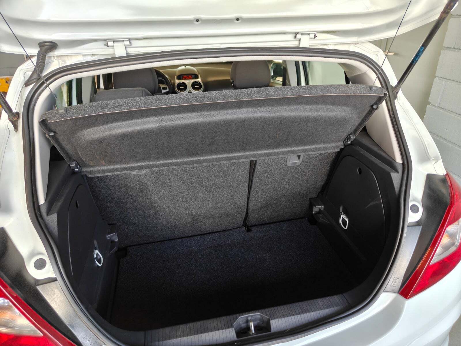 Opel Corsa 1,2 16V Cool