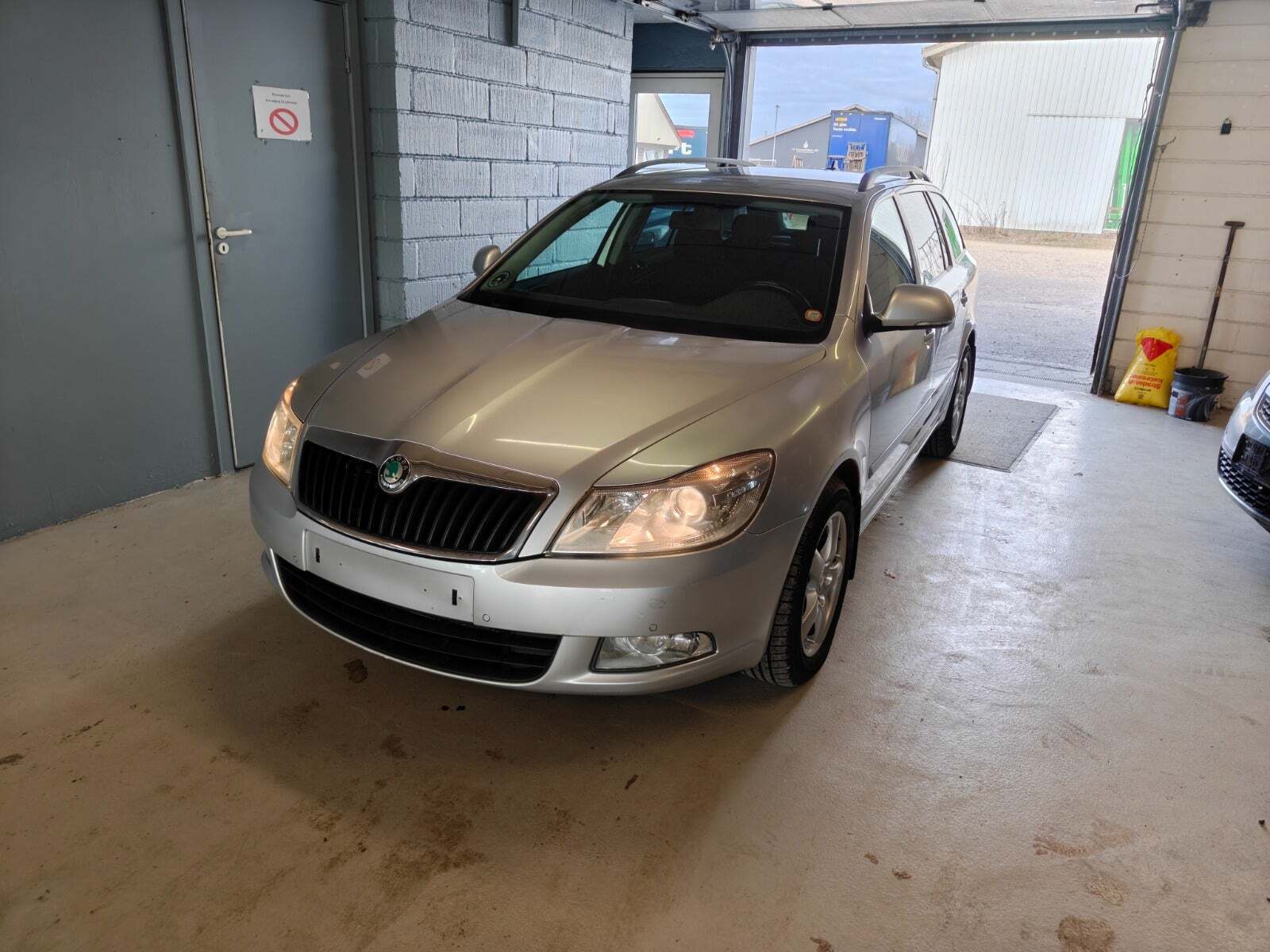 Skoda Octavia 1,6 TDi 105 Elegance Combi
