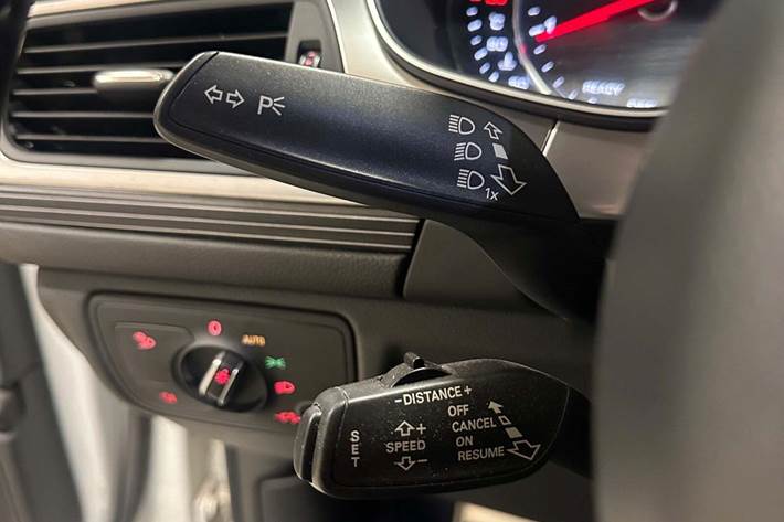 Hvid Audi A6 fra 2017