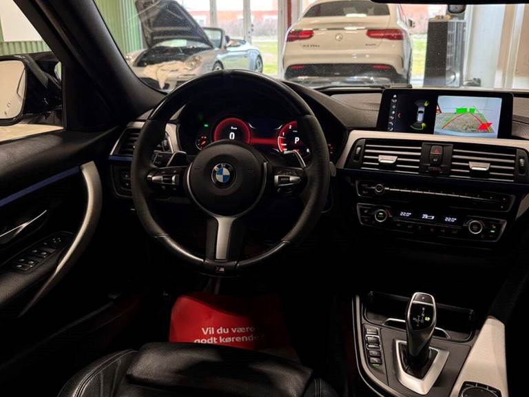 BMW 330d 3,0 Touring M-Sport aut.
