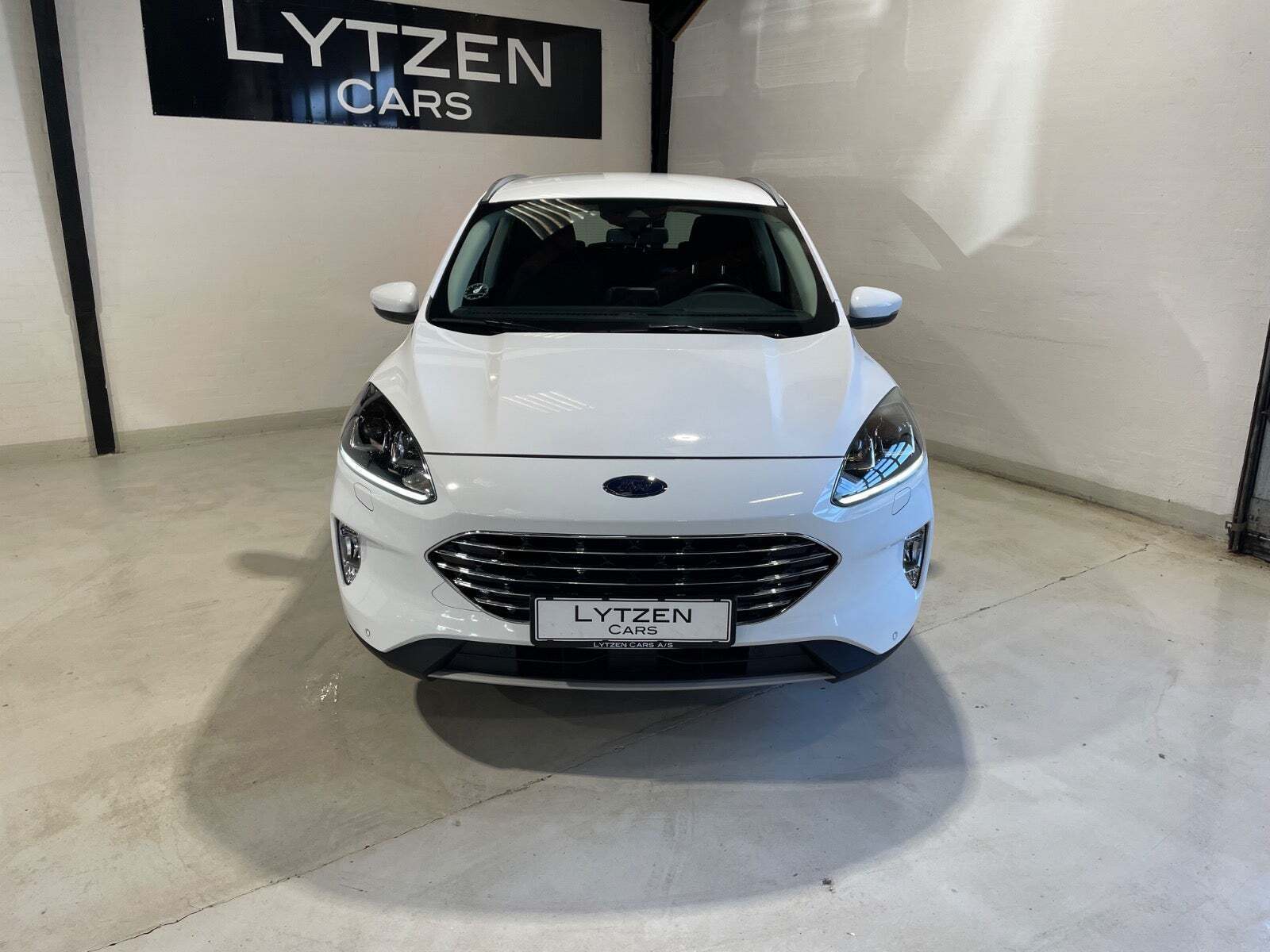 Ford Kuga 2,5 PHEV Titanium CVT