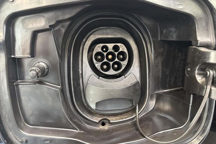 Sort Skoda Enyaq fra 2021