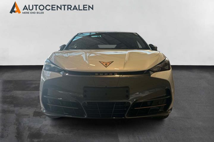 Hvid Cupra Tavascan fra 2025