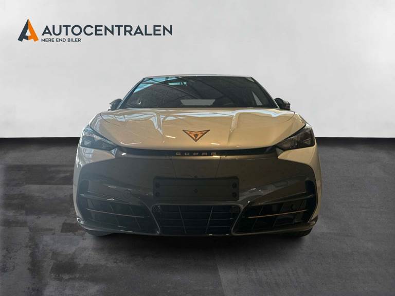 Cupra Tavascan 77 Adrenaline