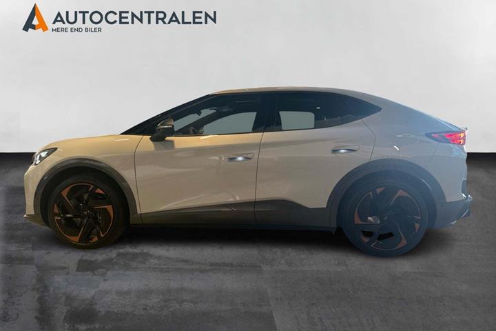 Hvid Cupra Tavascan fra 2025