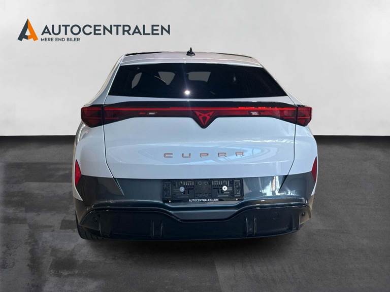 Cupra Tavascan 77 Adrenaline