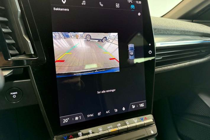 Grå Renault Megane E-Tech fra 2024