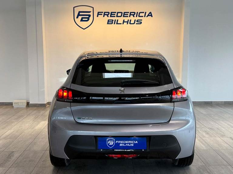 Peugeot e-208 50 Active