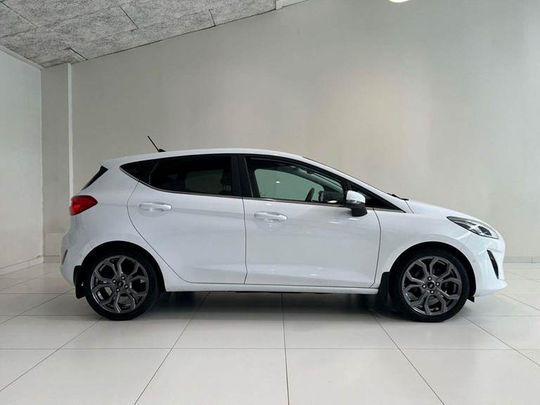 Ford Fiesta 1,0 EcoBoost mHEV Titanium